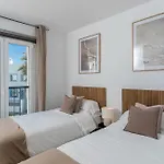 Daire Luxurious Penthouse With Mountain And Sea View 422