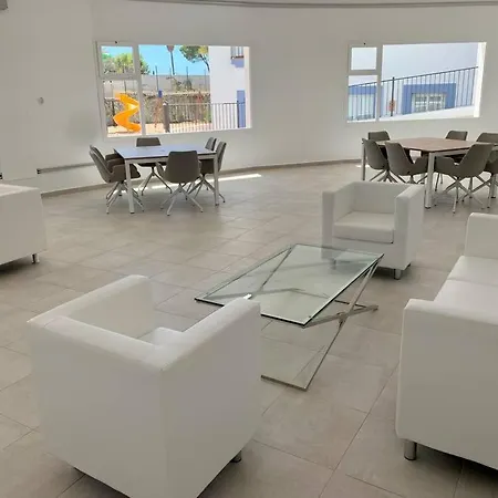 Penthouse -solarium- 6 Pools 422 Apartment