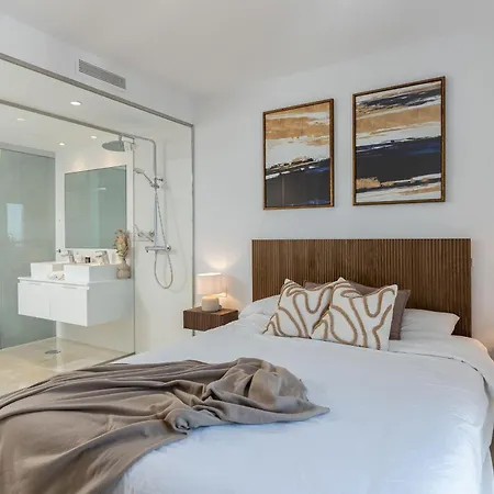 Luxurious Penthouse With Mountain And Sea View 422 *