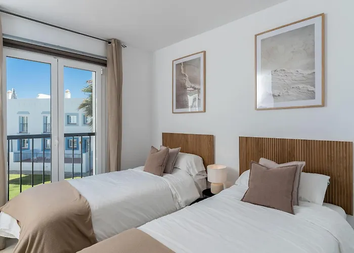 Apartamento Luxurious Penthouse With Mountain And Sea View 422