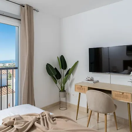 Luxurious Penthouse With Mountain And Sea View 422 * إِستيبونا