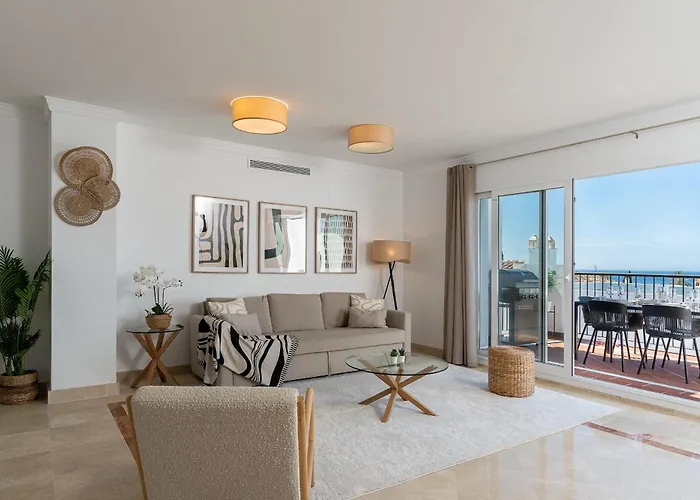 Apartment Luxurious Penthouse With Mountain And Sea View 422 *