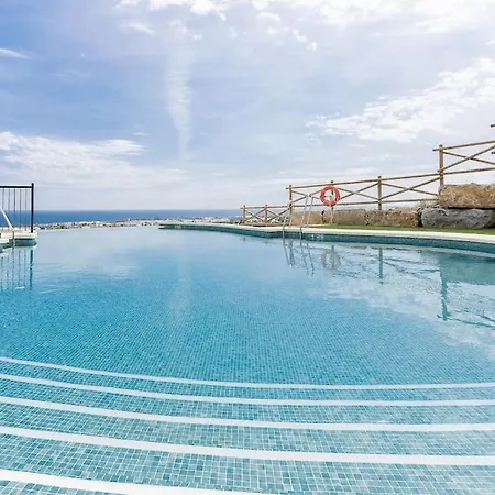 아파트 Luxurious Penthouse With Mountain And Sea View 422 *
