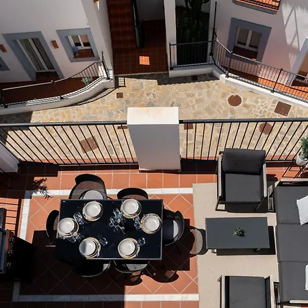 Luxurious Penthouse With Mountain And Sea View 422 아파트 에스테포나