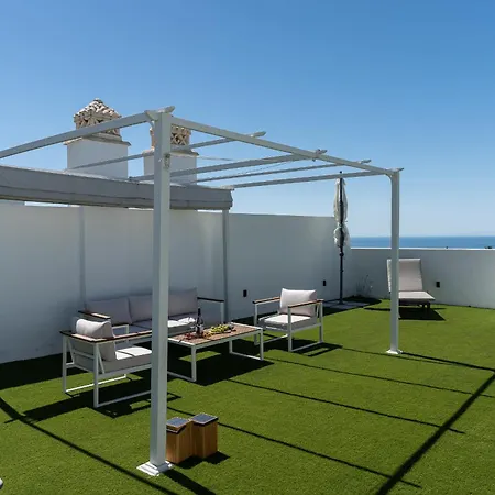 Luxurious Penthouse With Mountain And Sea View 422 에스테포나