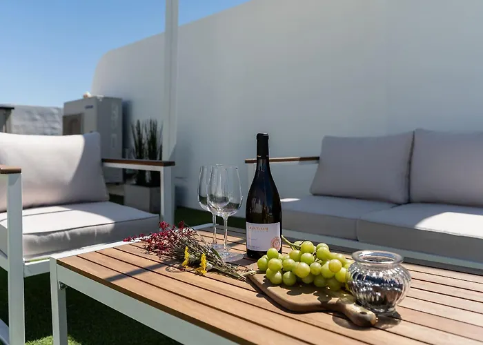 Luxurious Penthouse With Mountain And Sea View 422